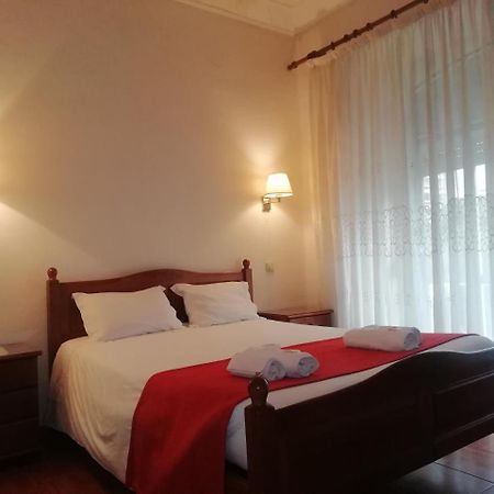 Apolo Bed and Breakfast Lisbona Esterno foto